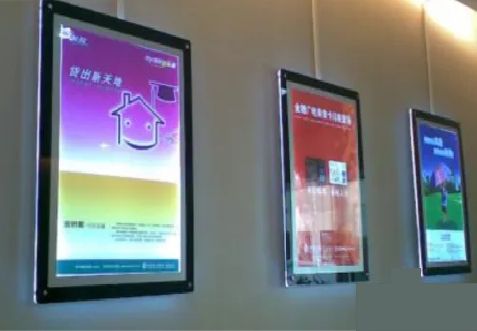 茂县什么是超薄灯箱?